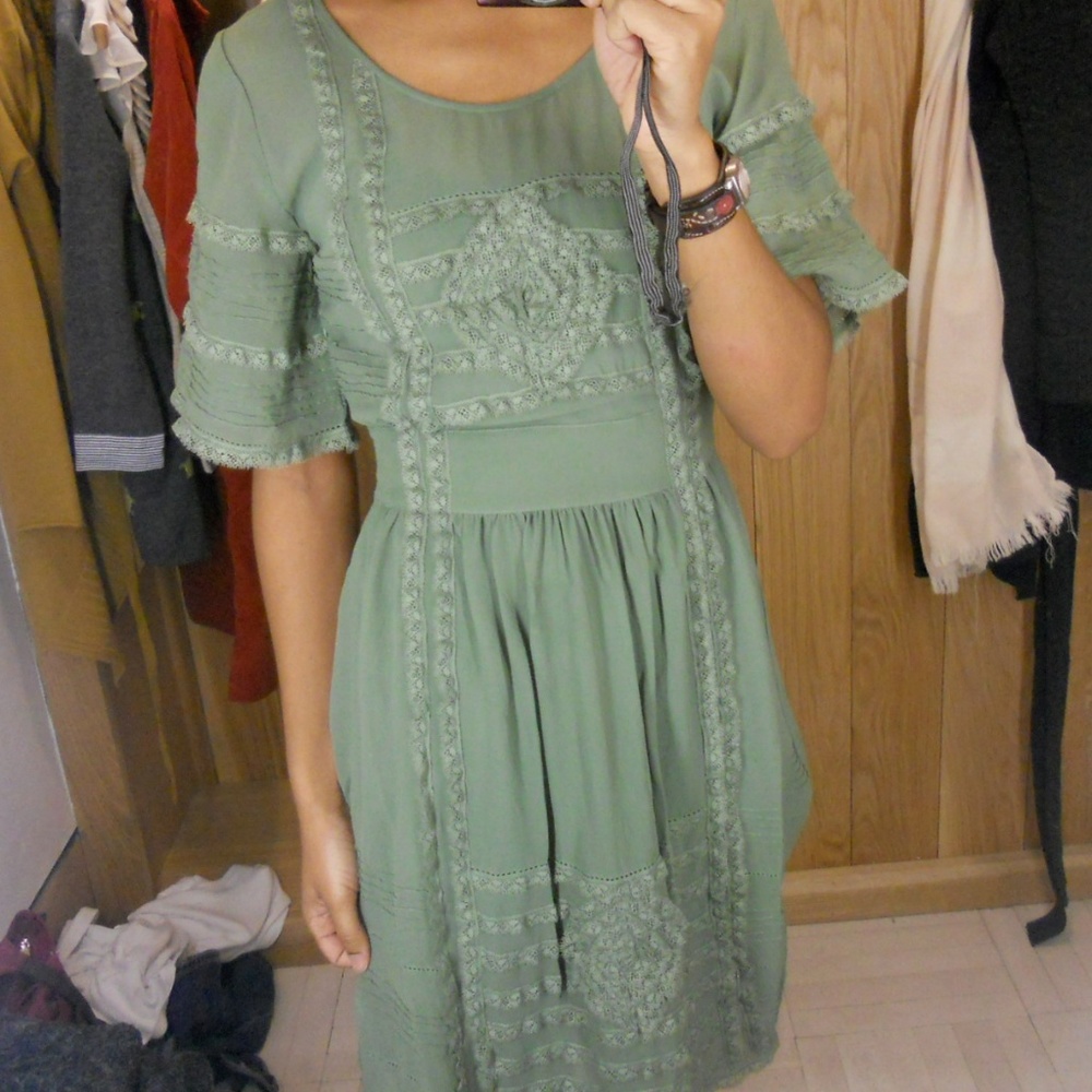 Anrthopologie Lil Graced With Lace Dress Sz 0